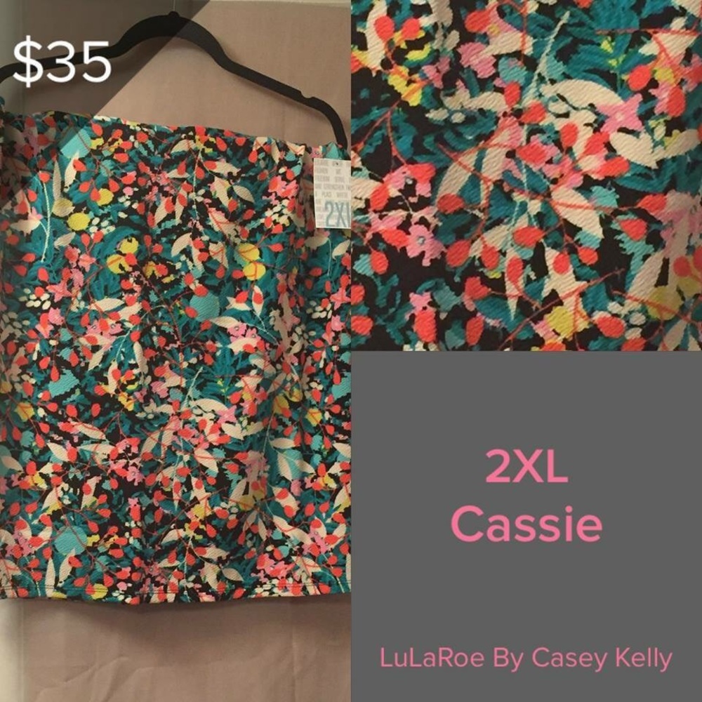 ⭐️LuLaRoe Cassie